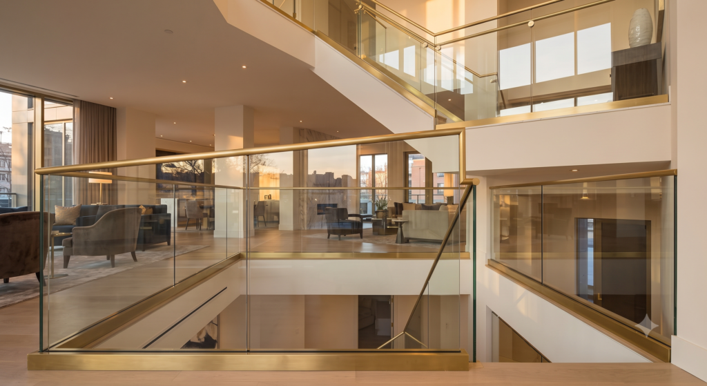 Sleek Glass Stair Railings 